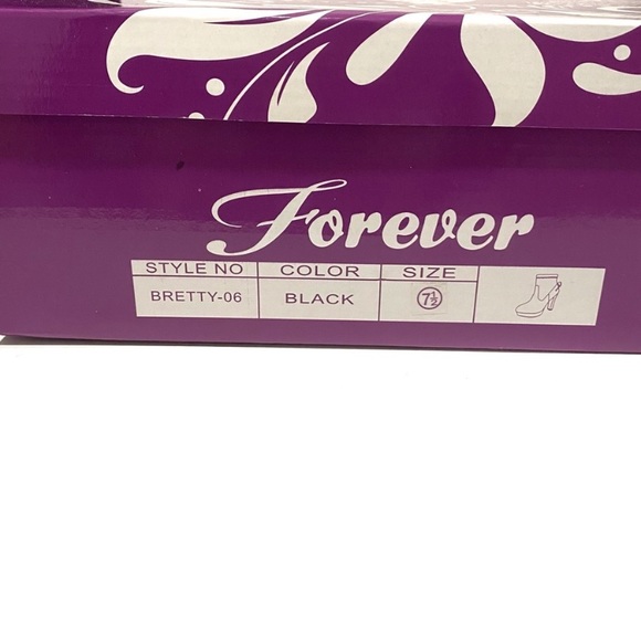 Bretty High Sky Black Faux Suede Booties NWT - Picture 16 of 16